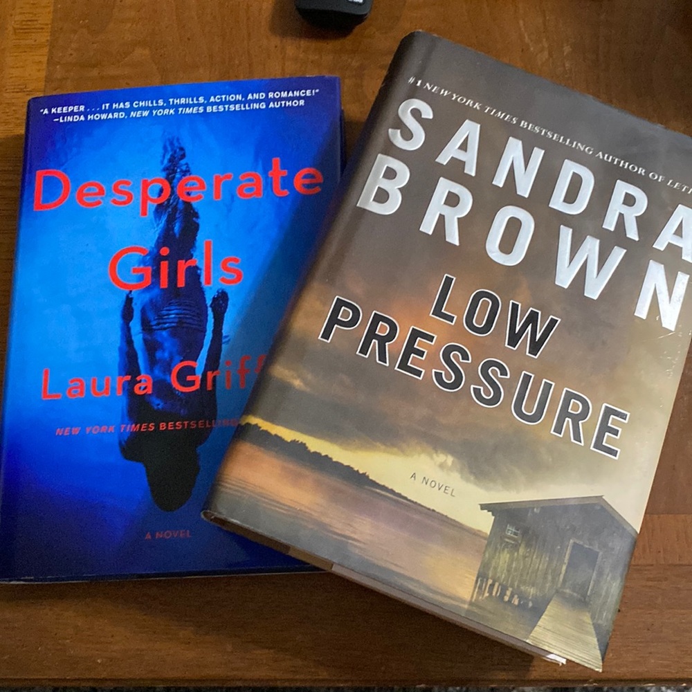 Mystery book bundle